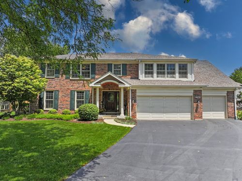738 W Evergreen Ct, Palatine, IL, 60067-6769 | Card Image