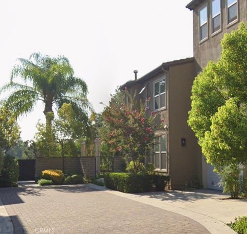 26982 Pebble Beach, Valencia, CA, 91381 | Card Image