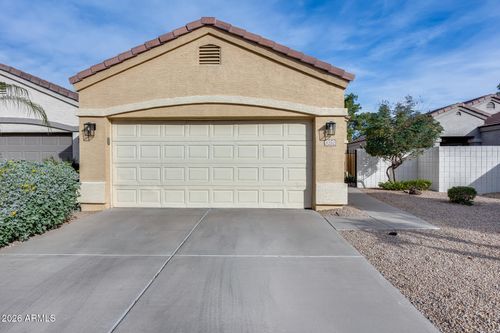 3252 E Fremont Rd, Phoenix, AZ, 85042-6123 | Card Image