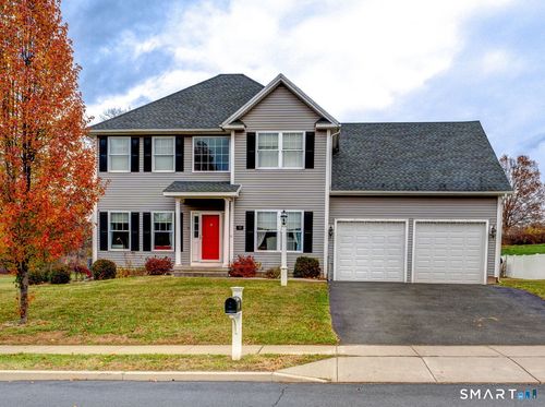 10 Talias Trl, Middletown, CT, 06457-1890 | Card Image