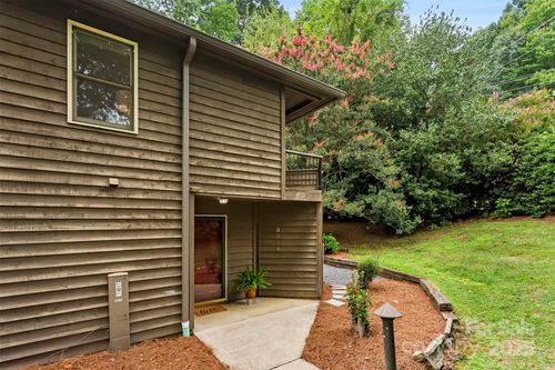 3516 Colony Crossing Dr, Charlotte, NC, 28226-4856 | Card Image