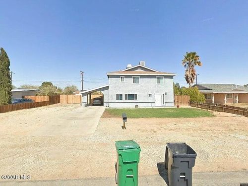 8711 S Loop Blvd, California City, CA, 93505-2745 | Card Image