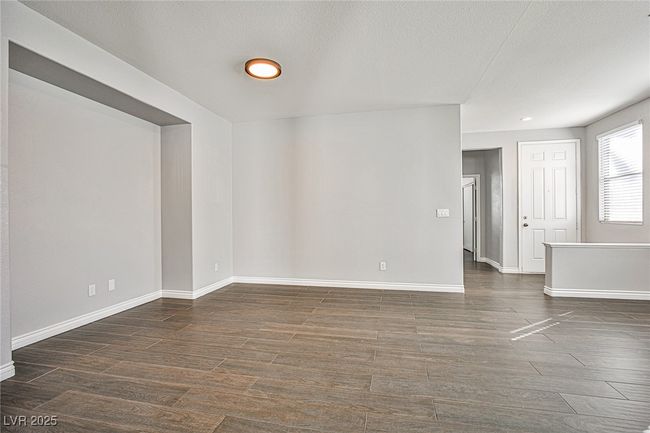 5575 Cresent Valley St, House other with 4 bedrooms, 2 bathrooms and null parking in Las Vegas NV | Image 15