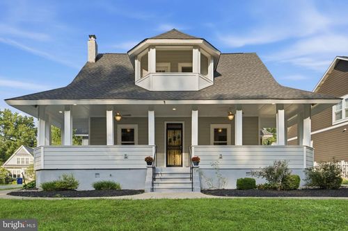 1106 Monroe St, Herndon, VA, 20170-3001 | Card Image