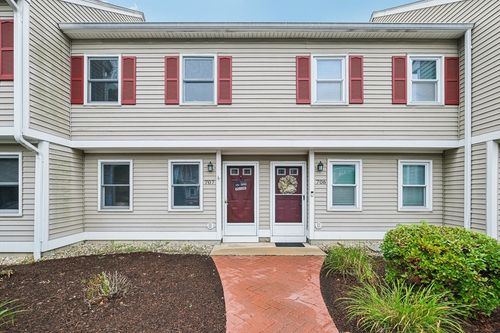 707-707 Brookline Way, Rockland, MA, 02370-2046 | Card Image