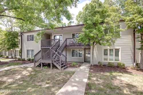 b-9315 Loch Lea Ln, Louisville, KY, 40291 | Card Image