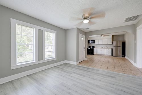 1101 Elm St, Deer Park, TX, 77536-3104 | Card Image
