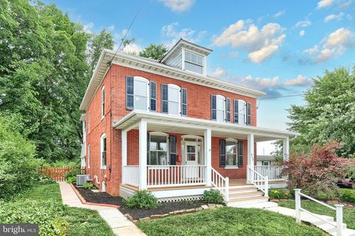 415 Lincoln Way W, NEW OXFORD, PA, 17350-1005 | Card Image