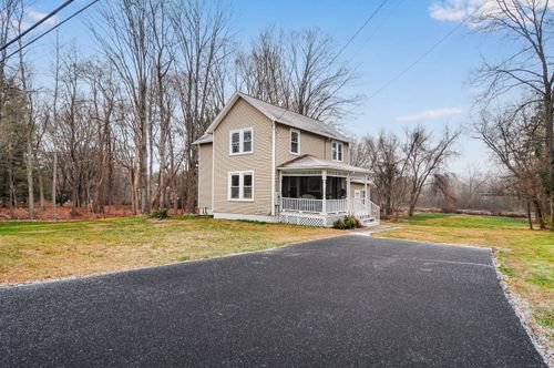 100 Hayden Station Rd, Windsor, CT, 06095-1406 | Card Image