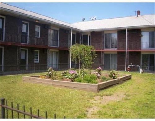 unit-6-14 Collins St, Peabody, MA, 01960-1970 | Card Image