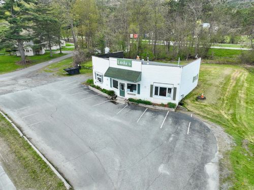 456 Us Route 5 S, Fairlee, VT, 05045 | Card Image