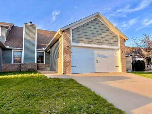 210 E Pine Ave, West Lafayette, IN, 47906-4881 | Card Image