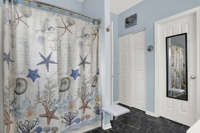 10381 Glenn Abbey Ln, House other with 3 bedrooms, 2 bathrooms and null parking in Fishers IN | Image 34