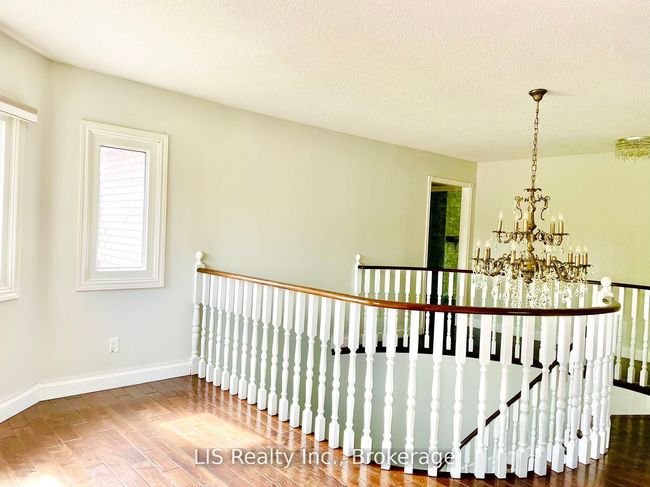109 Treegrove Cir, House other with 5 bedrooms, 6 bathrooms and 5 parking in Aurora ON | Image 17
