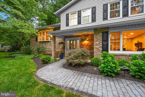 5105 Fleming Rd, MOUNT AIRY, MD, 21771-8712 | Card Image