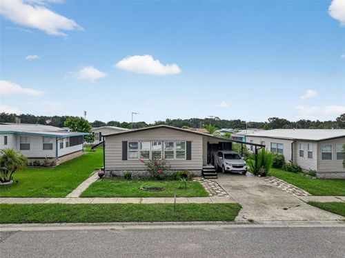 3850 Sarah Dr, WESLEY CHAPEL, FL, 33543-5025 | Card Image