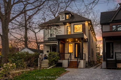 230 Willow Ave, Toronto, ON, M4E3K7 | Card Image