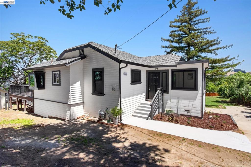 Residential in Hayward