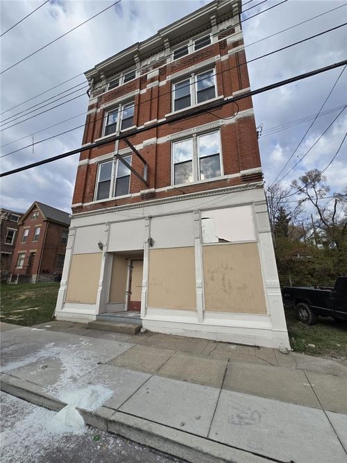 1740 Queen City Ave, Cincinnati, OH, 45214 | Card Image
