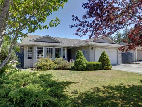 6080 Gale Ave S, Sechelt, BC, V7Z0P9 | Card Image