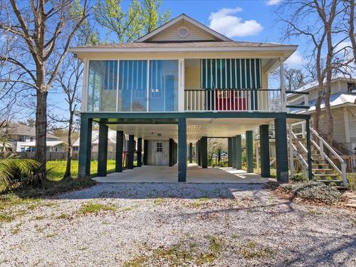 233 West St, Mandeville, LA, 70448-4926 | Card Image