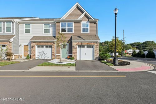 10 Athens Way, Cliffwood, NJ, 07721-1360 | Card Image