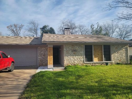 7103 Whispering Winds Dr, Austin, TX, 78745-5243 | Card Image