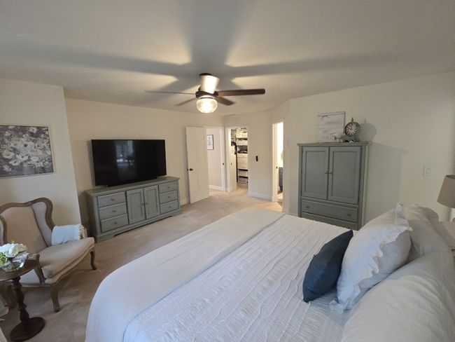 1530 Laurel Oaks Dr, Home with 2 bedrooms, 3 bathrooms and 2 parking in Streamwood IL | Image 38