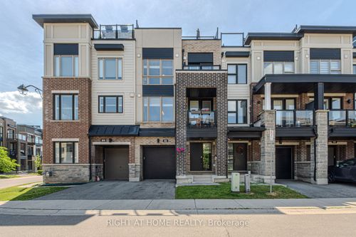 422 Athabasca Common, Oakville, ON, L6H0R6 | Card Image