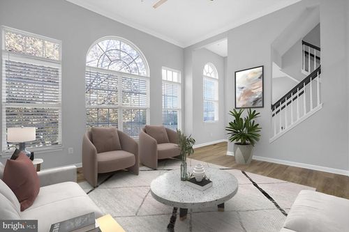16b-1980 Crescent Park Dr, RESTON, VA, 20190-3288 | Card Image