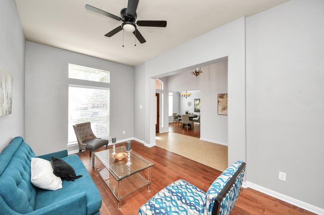 15122 Heron Meadow Ln, House other with 3 bedrooms, 2 bathrooms and 2 parking in Cypress TX | Image 5