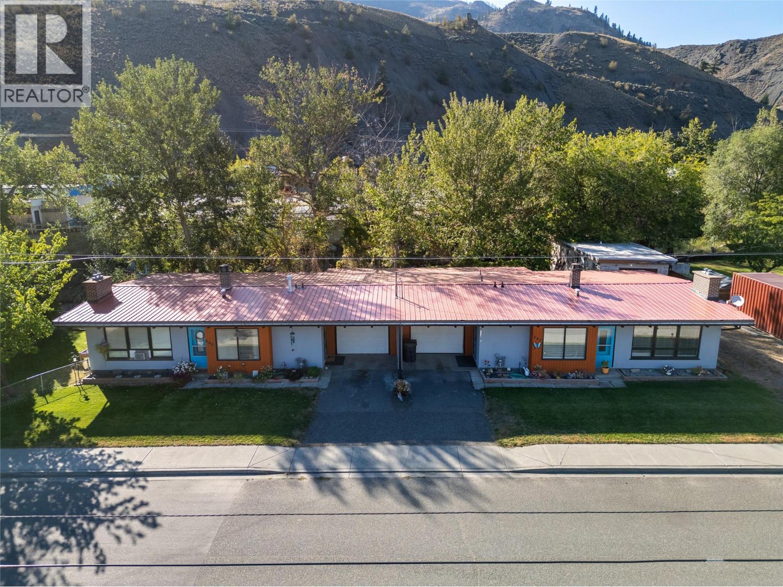 Residential in Cache Creek