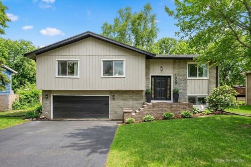 1908 Moore Ave, St. Charles, IL, 60174-4573 | Card Image