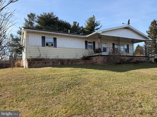 150 Hannas Rd, ROMNEY, WV, 26757-8007 | Card Image