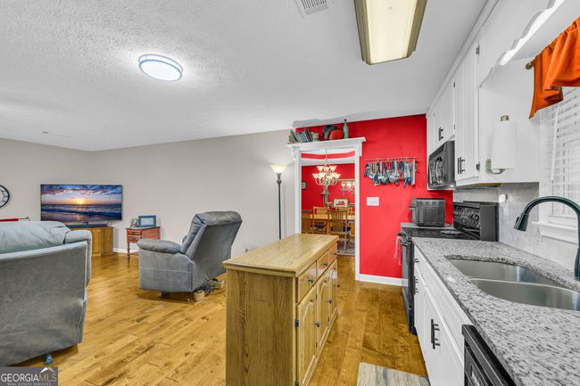 7616 Nicholson Rd, House other with 3 bedrooms, 2 bathrooms and 2 parking in cumming GA | Image 30