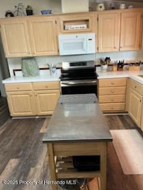 14311 Brookridge Blvd, BROOKSVILLE, FL, 34613-5722 | Card Image