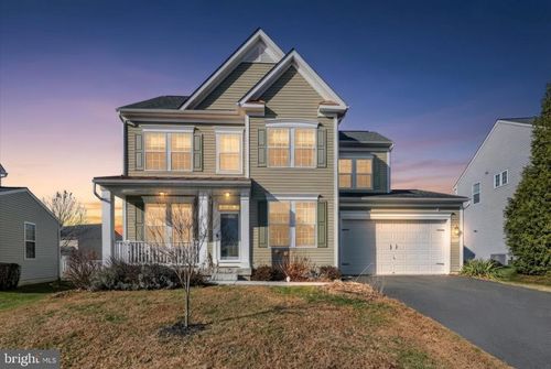 9548 Dumbarton Dr, HAGERSTOWN, MD, 21740-1498 | Card Image