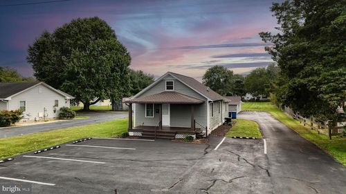 1252 Forrest Ave, DOVER, DE, 19904-3311 | Card Image