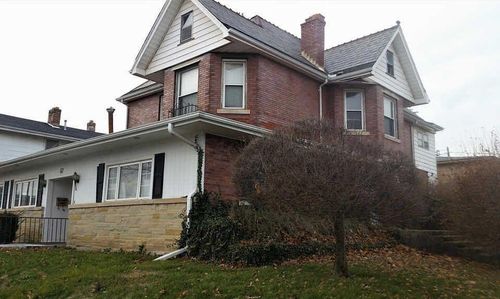 67 E High St, London, OH, 43140-1496 | Card Image