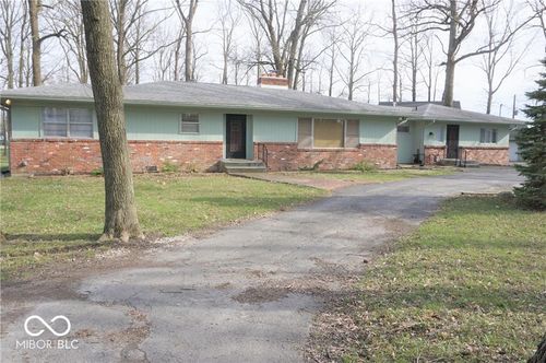 105 Winding Way, Lebanon, IN, 46052-1261 | Card Image