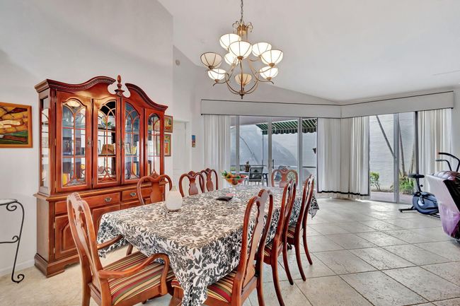 9158 Heathridge Dr, House other with 3 bedrooms, 3 bathrooms and null parking in West Palm Beach FL | Image 20