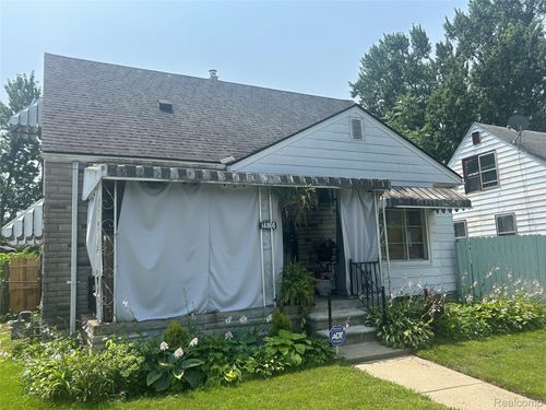 14866 Houston Whittier St, Detroit, MI, 48205-4125 | Card Image