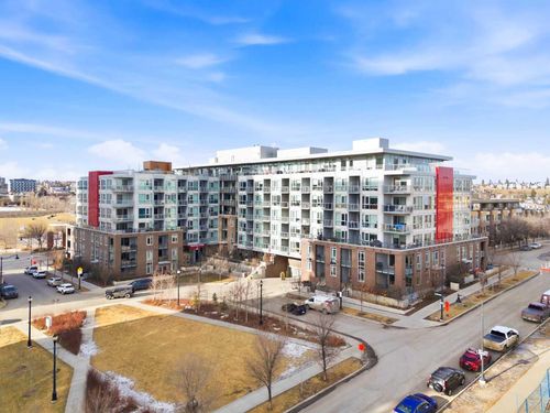 123-88 9 St Ne, Calgary, AB, T2E4E1 | Card Image