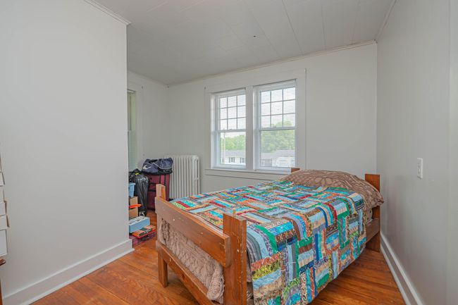 409 E Elm St, House other with 3 bedrooms, 2 bathrooms and null parking in Huntsville MO | Image 20