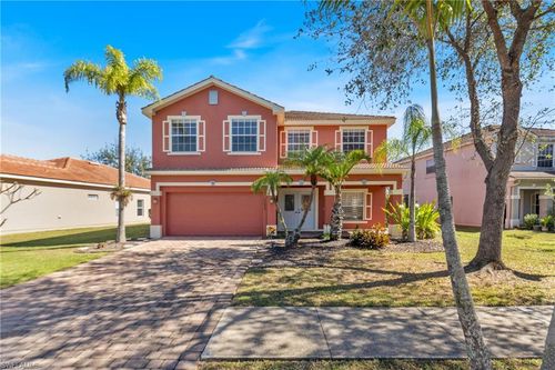 2822 Inlet Cove Ln, NAPLES, FL, 34120-7559 | Card Image