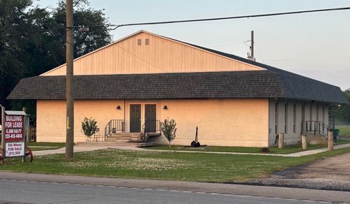 21118 Highway 1, Golden Meadow, LA, 70357-5211 | Card Image