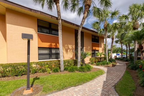 4-1514 Mainsail Dr, Naples, FL, 34114-7830 | Card Image