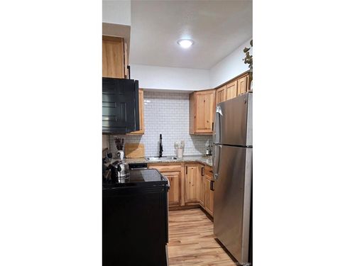 107-9380 W 49th Ave, Wheat Ridge, CO, 80033-2275 | Card Image
