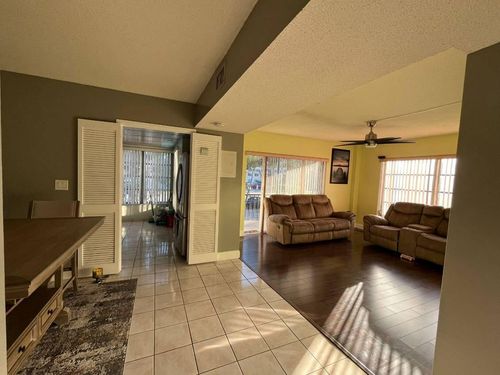 211-4170 Inverrary Dr, Lauderhill, FL, 33319-4531 | Card Image