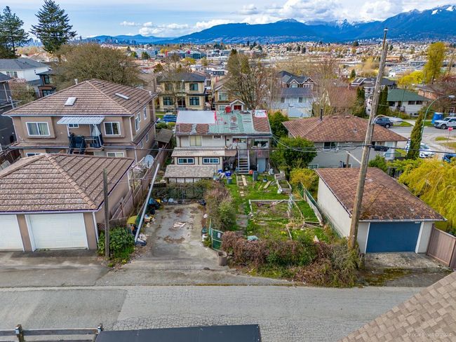 3432 Mons Drive, House other with 3 bedrooms, 2 bathrooms and null parking in Vancouver BC | Image 9